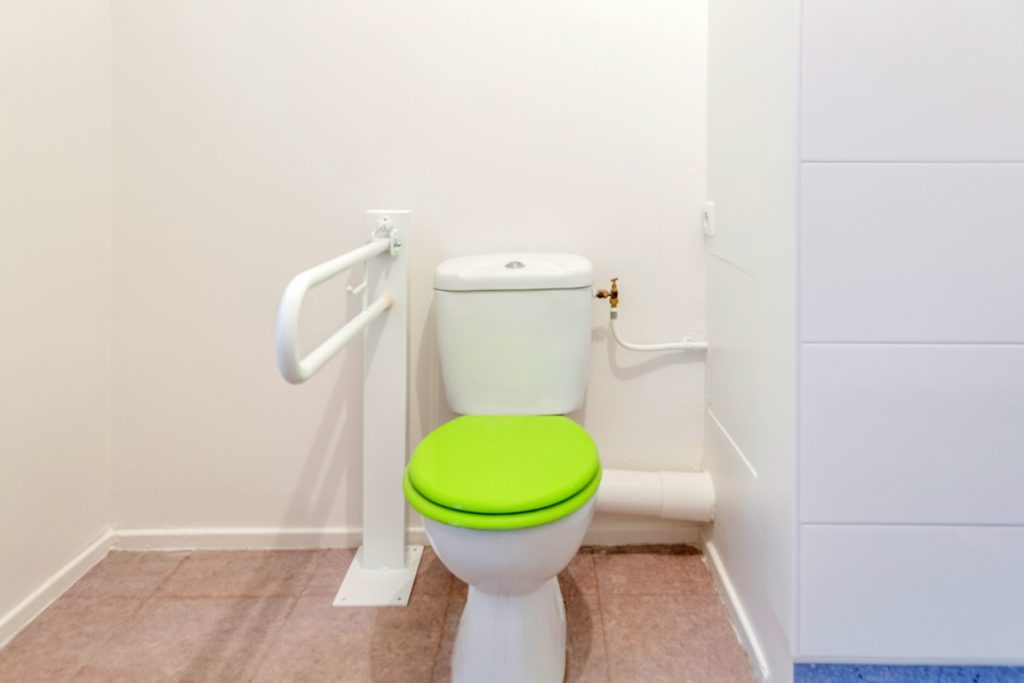 WC handicapes PMR